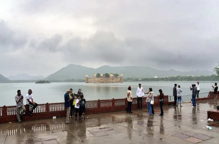 राजस्थान में आंधी-बारिश और ओलावृष्टि से तबाही: गेहूं-चना की फसलें बर्बाद, किसानों को भारी नुकसान