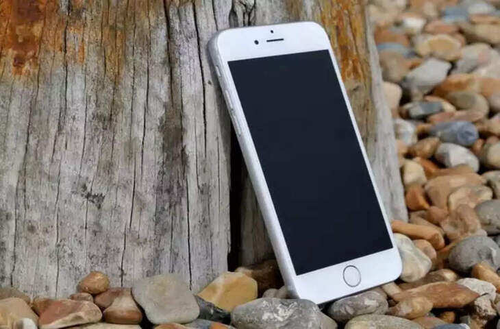 Apple की आईमैसेज सेवा में आया बग, यूजर्स का डाटा हैक होने की संभावना !