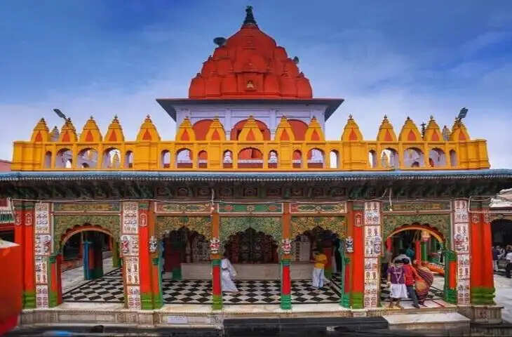 अयोध्या हनुमानगढ़ी से सालासर बालाजी तक, जानिए तीनों प्रसिद्ध धामों की महिमा और धार्मिक महत्व