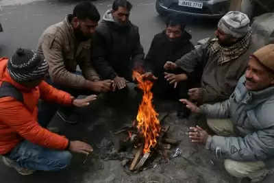 Jammu and Kashmir, Ladakh में कड़ाके की ठंड जारी