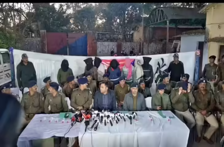 झारखंड में अंतरराज्यीय मानव तस्करी गिरोह का भंडाफोड़, 15 आरोपी गिरफ्तार, 12 अपहृत बच्चे सकुशल बरामद