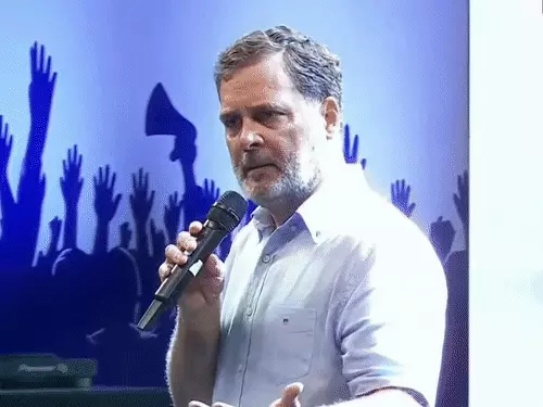 प्रयागराज में आज छात्रों के बीच राहुल गांधी, बेरोजगारी और पेपर लीक के मुद्दे पर सरकार को घेरेंगे