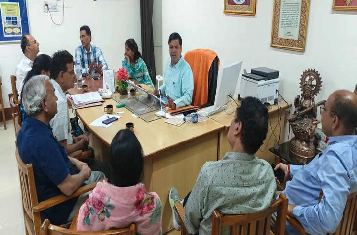 डूंगर कॉलेज में परीक्षाओं के दौरान गैलरी में नहीं बैठेंगे विद्यार्थी, निर्माण कार्य जल्द पूरा करने के निर्देश