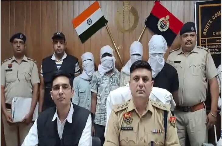 दोस्ती के बहाने लूट और ब्लैकमेलिंग का खुलासा, कपड़े उतारकर वीडियो बनाने के आरोप में 4 गिरफ्तार