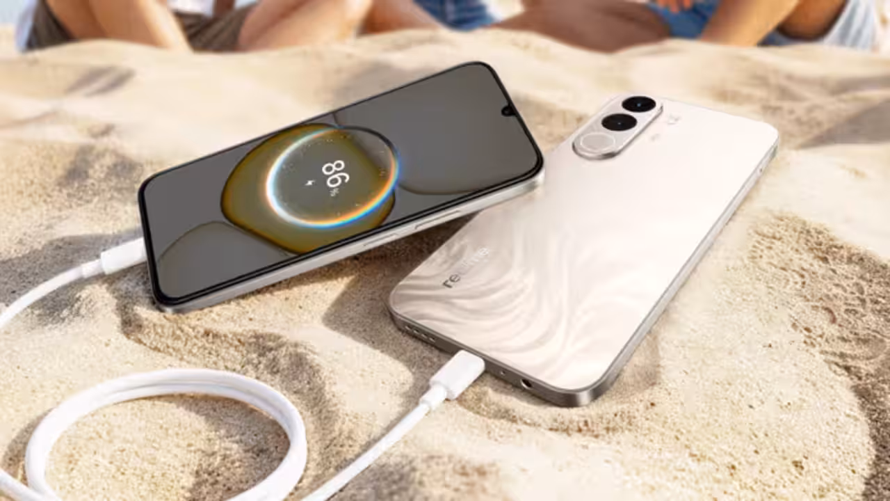 50MP कैमरा और 8000mAh बैटरी के साथ लॉन्च हुआ नया Realme C100x, कीमत जान फौरन बना लेंगे खरीदने का मन