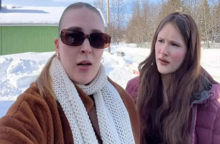 विदेशियों की मजेदार प्रतिक्रिया वायरल: यूपी-बिहार की &lsquo;पावर&rsquo; पर दो महिलाओं का अंदाज