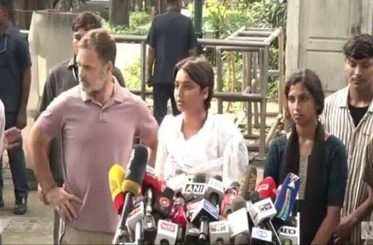 रितु बराला केस: जयपुर कमिश्नरेट में रातभर धरने पर बैठे डोटासरा और कांग्रेस नेता, जीरो FIR की मांग पर अड़े