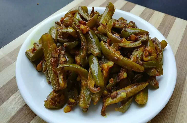 क्या आपने भी बनाई हैं परवल भुजिया की ये रेसिपी नहीं तो, जरूर ट्राई करें इसे !