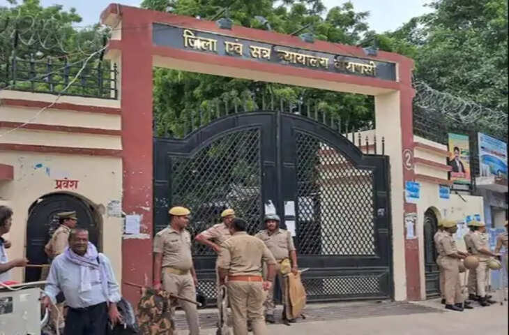 संपत्ति विवाद में पत्नी की हत्या कर आंगन में दफनाया शव, बेटे की तहरीर पर पिता के खिलाफ केस दर्ज