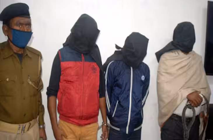 पुलिस आरोपी के चेहरे पर क्यों डालती है काला कपड़ा? वजह सिर्फ पहचान छिपाना नहीं, जानिए कानून और सुरक्षा से जुड़ी सच्चाई