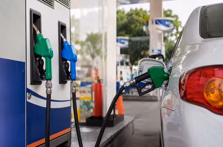 Petrol Diesel Price Today 28 July 2026: आज सस्ता हुआ पेट्रोल और डीजल या नहीं? जानें आपके शहर में क्या है ताजा भाव