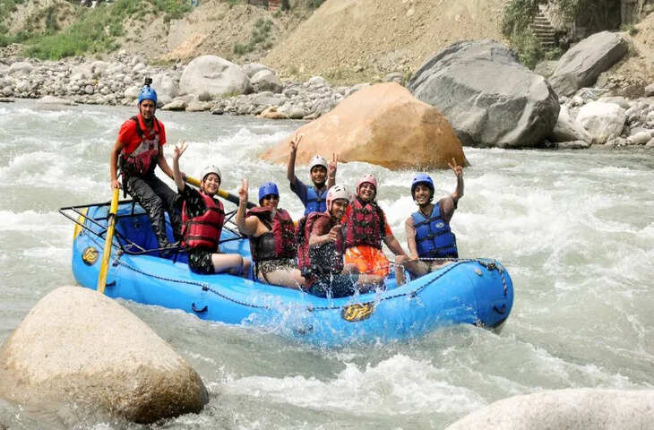 ऋषिकेश में एडवेंचर लवर्स को झटका! आज से राफ्टिंग समेत कई एक्टिविटी बंद, जानिए क्या है वजह ?