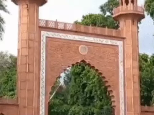 अलीगढ़ में बॉयज PG में चोरी, AMU के PhD छात्र का मोबाइल-लैपटॉप और जरूरी दस्तावेज गायब