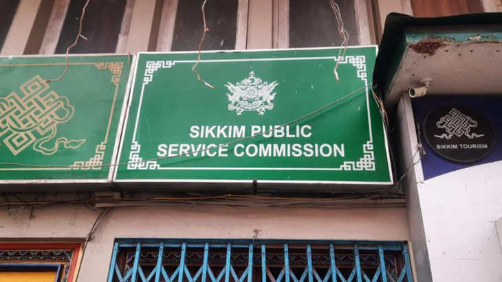 Sikkim सेवा परीक्षा के संचालन की जांच के लिए उच्चाधिकार प्राप्त पैनल का गठन !