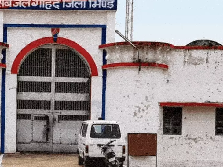 भिंड उपजेल से बाहर आए बंदी ने जेल प्रशासन पर लगाए गंभीर आरोप, सुविधा के नाम पर पैसे मांगने का दावा