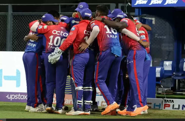 Big News IPL 2022 पर कोरोना का खतरा,&nbsp;Delhi Capitals का एक खिलाड़ी निकला पॉजिटिव