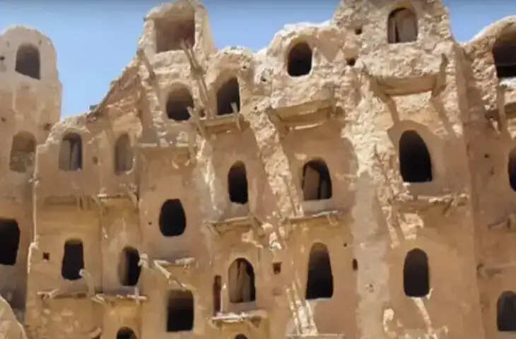 700 सालों से घोंसलों में रह रहे हैं यहां के लोग, जानिए क्या है इसके पीछे की सच्चाई