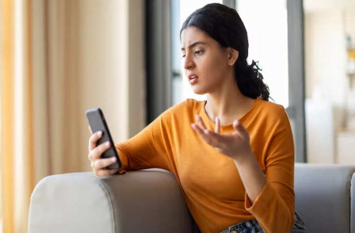 मोबाइल यूजर्स के लिए बड़ा झटका: रिचार्ज प्लान होंगे महंगे, जानें कब से लागू होंगी बढ़ी हुई कीमतें