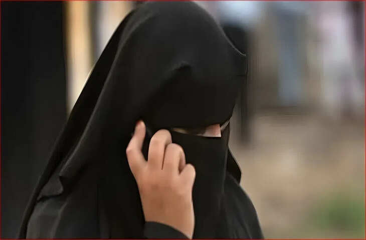 मुरादाबाद में हिंदू सहेली को जबरन पहनाया बुर्का, 5 मुस्लिम लड़कियों पर FIR, इलाके में सनसनी