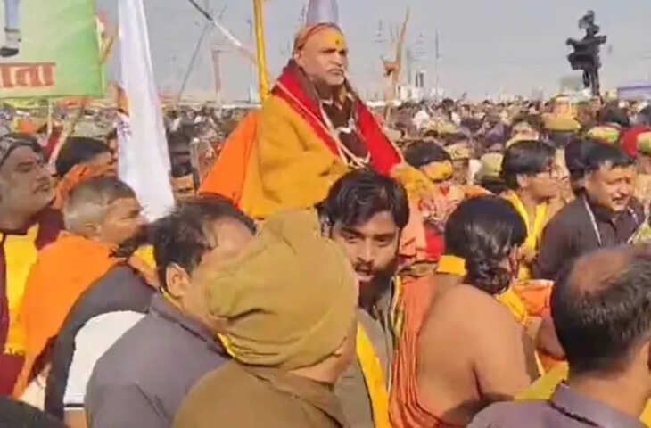 शंकराचार्य&ndash;माघ मेला विवाद ने पकड़ा सियासी तूल, वीडियो में जानें सरकार और ब्यूरोक्रेसी पर बढ़ा दबाव