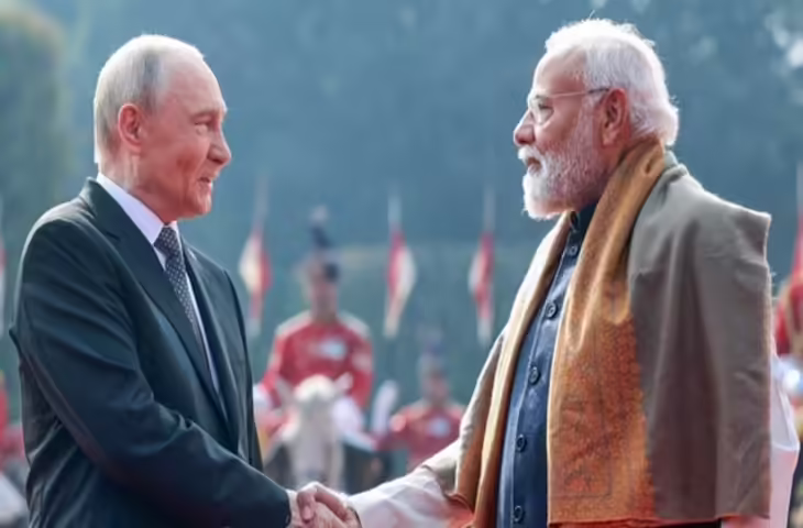 रूसी राष्ट्रपति पुतिन के भारत दौरे ने बढ़ाई पाकिस्तान की चिंता, एक्सपर्ट हुए लाल बोले - 'हम सीटियां मारते हैं तो भी नहीं रुकते पुतिन....' 