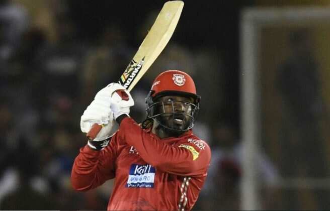 T10 लीग में Chris Gayle का आया तूफान, छक्के-चौकों के साथ 12 गेंद पर ठोक डाला पचासा