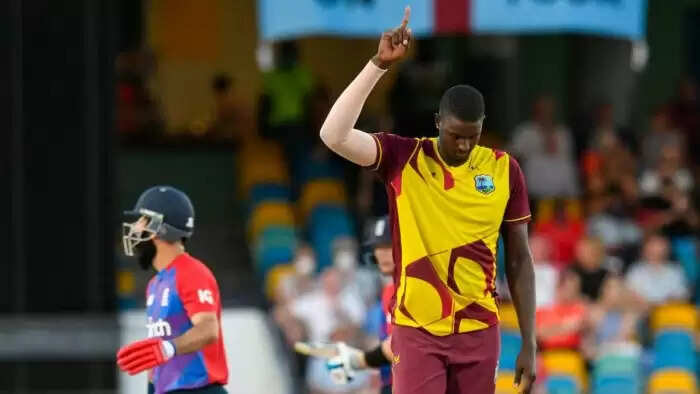 WI vs ENG Jason Holder t20-11