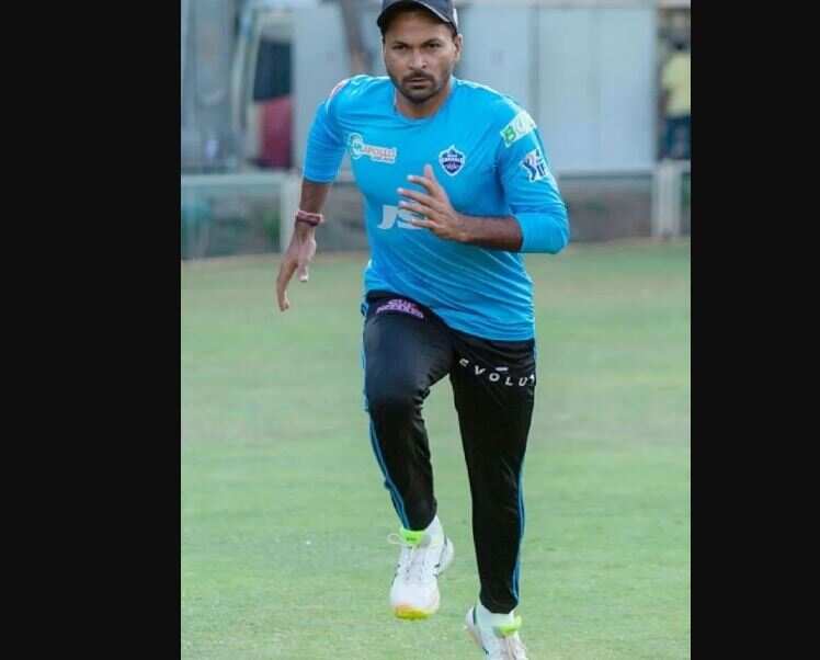 "Mukesh Kumar 11123" "Mukesh Kumar 111231111111111" "Mukesh Kumar 1112311111111" "Mukesh Kumar 1112311" 