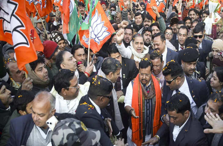 यूपी बीजेपी ने 2027 विधानसभा चुनाव की तैयारियां शुरू की, 11 नए जिला अध्यक्षों की घोषणा