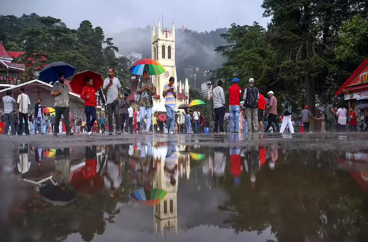 हिमाचल में मौसम का कहर: कई जिलों में ओलावृष्टि और तेज हवाओं का अलर्ट, किसानों और पर्यटकों को सावधानी की सलाह