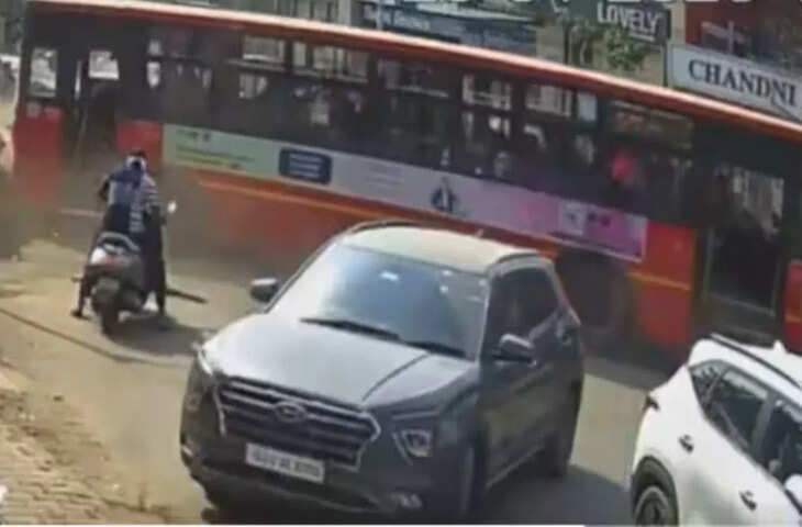 तेज रफ्तार बस ने वैन-टैंपू और ऑटो को मारी टक्कर, हादसे का हैरान करने वाला वीडियो हुआ वायरल