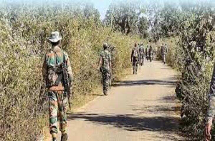 पुलिस ने तेलंगाना-छत्तीसगढ़ सीमा पर कर्रेगुट्टा पहाड़ियों पर तलाशी अभियान तेज कर दिया