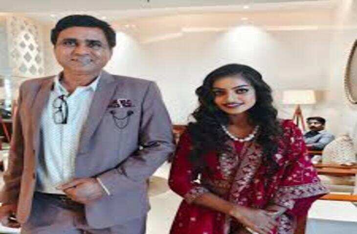 डायरेक्टर सनोज मिश्रा पर POCSO एक्ट के तहत FIR, एक्सक्लूसिव फुटेज में जाने नाबालिग अवस्था में शोषण का आरोप