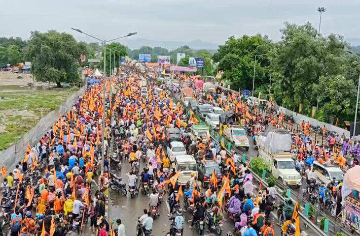 हरिद्वार में कांवड़ यात्रा के बीच पहुंचे 5 एक्स-मुस्लिम: गाजियाबाद से आए शिवभक्तों ने लिया गंगाजल, बोले- आस्था से जुड़ा है फैसला