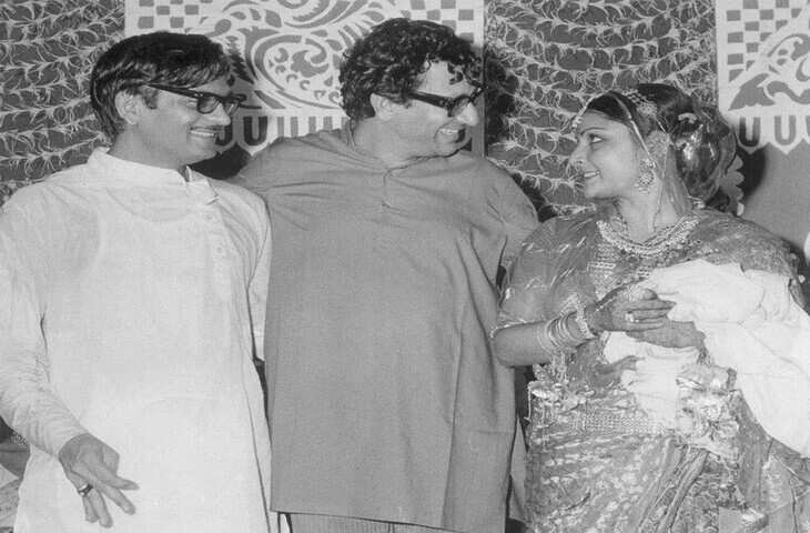 Vijay Anand Death Anniversary: कजिन से शादी कर विवादों में घिर गए थे विजय आनंद !