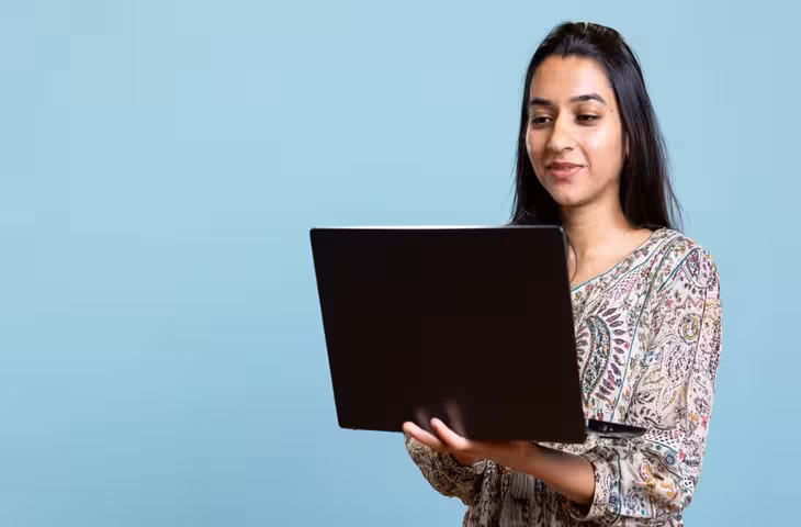 सरकारी नौकरी की तैयारी कर रहे युवाओं के लिए सुनहरा मौका, 2026 में इन 3 राज्यों में निकलेंगी बंपर भर्तियां​​​​​​​