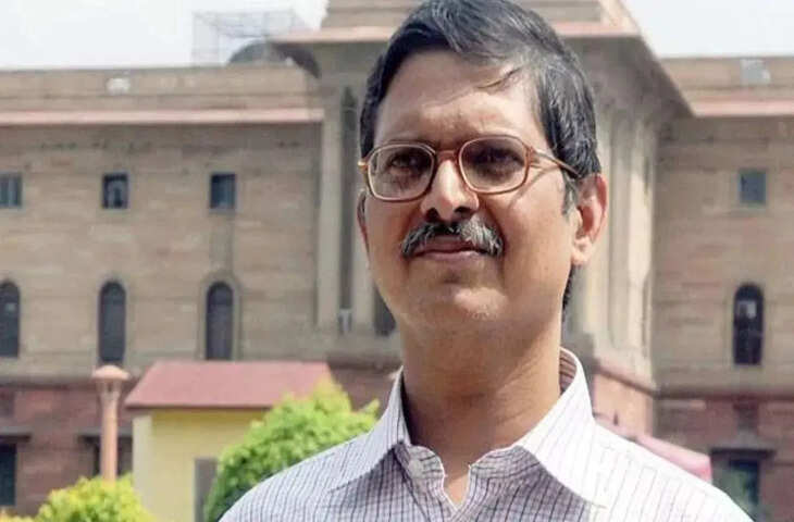 वाराणसी कोर्ट से अमिताभ ठाकुर को मिली जमानत, पर जेल में ही रहेंगे पूर्व IPS; जानें वजह