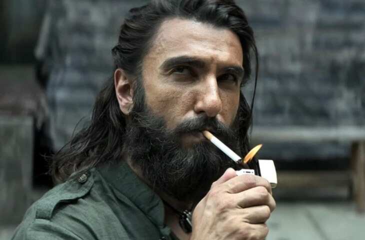 धुरंधर की सफलता का असर: को-ब्रांडेड क्रेडिट कार्ड की मांग बढ़ी, ग्राहकों को मिल रहा भारी फायदा