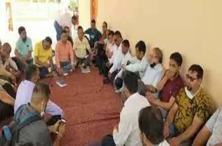 Rishikesh सस्ता गल्ला विक्रेताओं को किराया और लाभांश जल्द दे सरकार