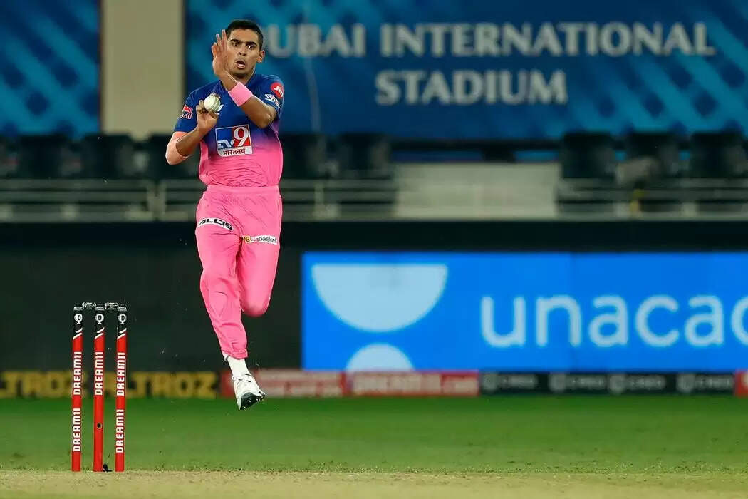 Kartik Tyagi IPL 8.jpg