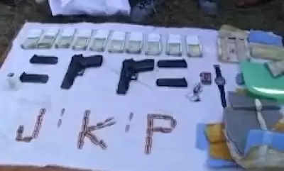 Jammu-Kashmir के सांबा में ड्रोन से गिराए गए हथियार, गोला-बारूद बरामद !