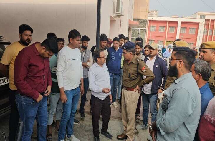 '2 साल बनाम 5 साल ' जूली का राठौड़ को जवाब- 19 कॉलेजों का आपने लोकार्पण किया उनमें से 18 कांग्रेस ने बनाये हैं&nbsp;