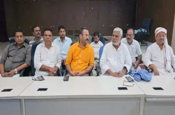 गड़बड़ी के आरोपों पर मुखिया संघ सख्त, जांच कर दोषियों पर कार्रवाई की मांग