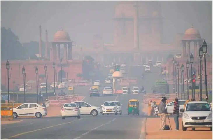 दिल्ली की &lsquo;जहरीली&rsquo; हवा हो रही साफ, CAQM ने NCR से ग्रैप-3 हटाया; AQI पहुंचा 236