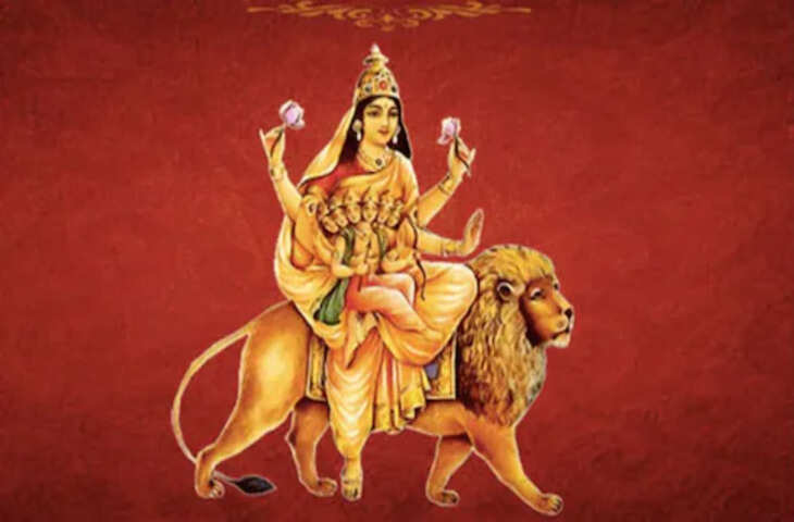 नवरात्रि के पांचवें दिन संतान सुख और ज्ञान की अधिष्ठात्री मां स्कंदमाता की पूजा