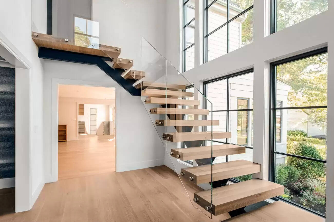 know some vastu tips related stairs