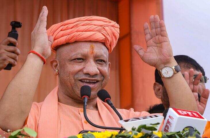युवाओं का आक्रोश, सवर्ण भी नाराज; फिर भी यूपी में योगी हैं भाजपा के ट्रंप कार्ड