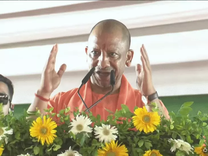 गोरखपुर दौरे पर सीएम योगी, चिल्लूपार में बोले&mdash;अयोध्या में 500 सालों का संघर्ष