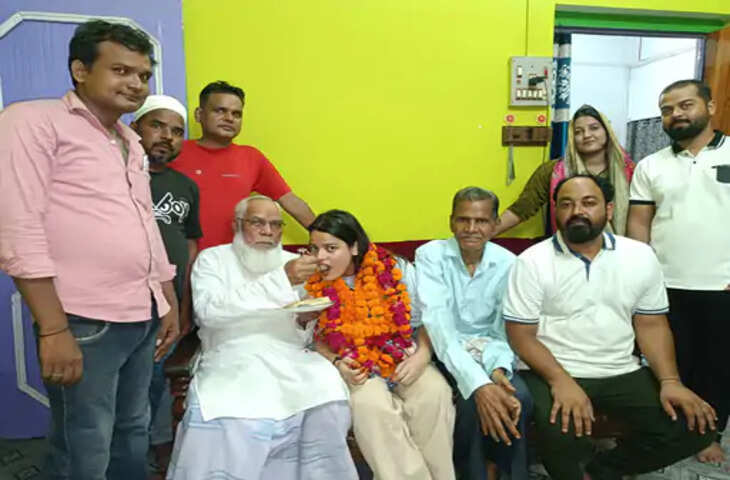 चंदौली की बेटी अलीशा ने रचा इतिहास: पहले प्रयास में NEET MBBS में सफलता, 574 अंक हासिल कर बढ़ाया जिले का मान