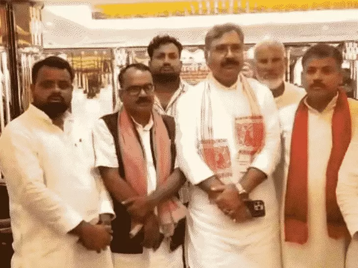 MLC चुनाव के नामांकन के बाद सक्रिय हुए संजयन, गोरखपुर में 17 जिलाध्यक्षों के साथ तैयार किया मेगा प्लान